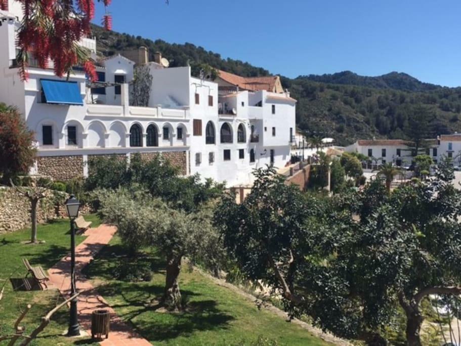 Casita Estela Frigiliana Exterior photo